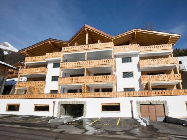 Garage mieten in Dugny, Leytron, Wallis