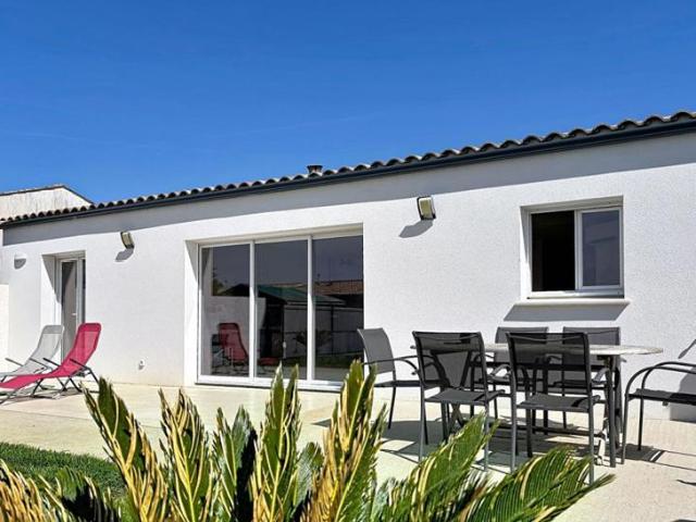 Maison vente à La Rochelle, Courçon