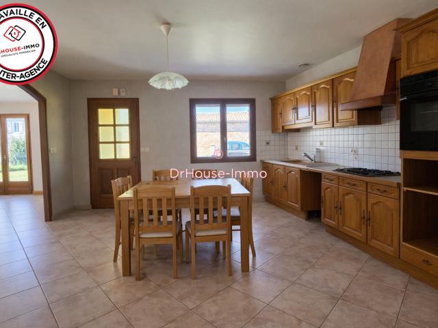 Maison vente à Niort, Lezay