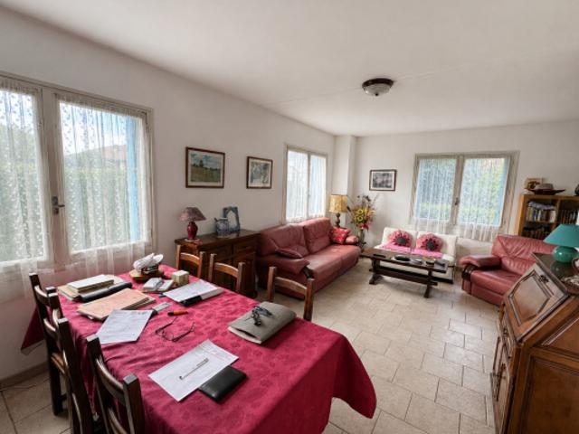 Maison vente à Saintes, Semussac