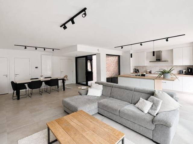 Appartement location à Aat, Wallonie