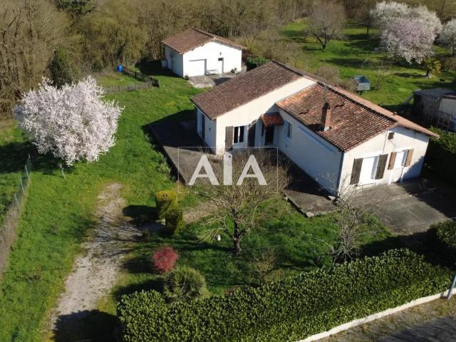 Maison vente à Confolens, Luxé