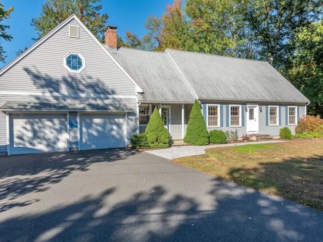 House for sale in Hatfield, Hampshire County