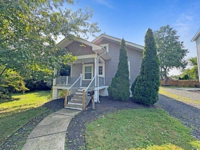 House for sale in Berkeley Heights, New Jersey