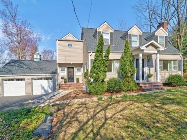 House for sale in Berkeley Heights, New Jersey