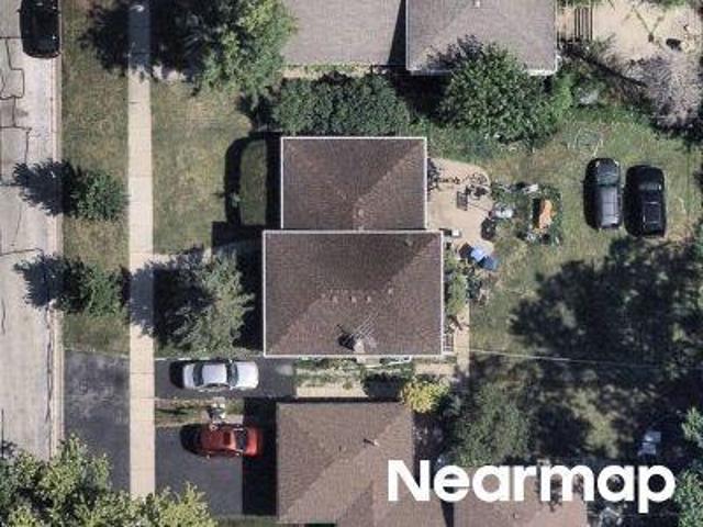 House for sale in Des Plaines, Illinois