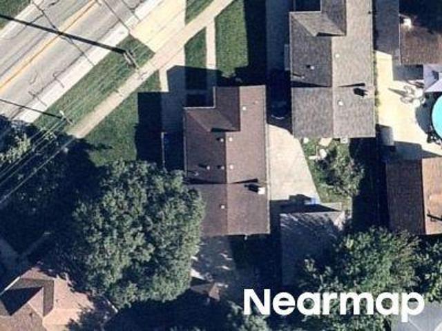 House for sale in Lyons, Illinois