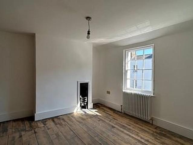 House for rent in East Cliff, Acol