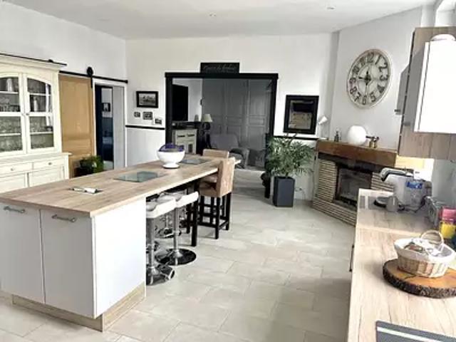 Maison vente à Clermont, Plainval