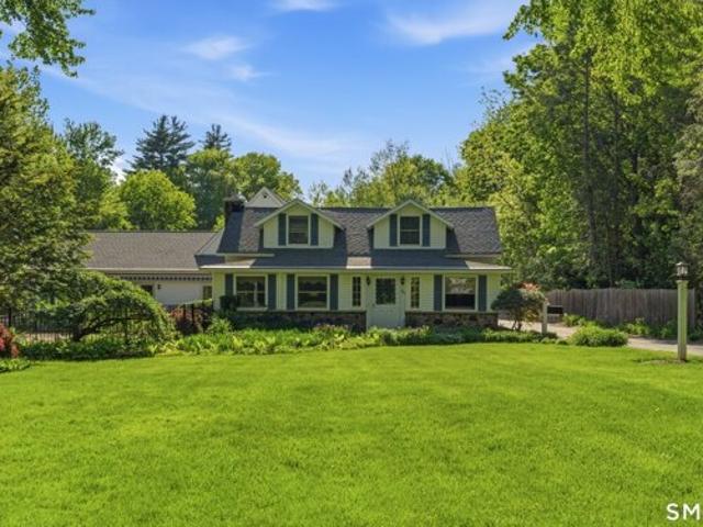 House for sale in Farmington, Connecticut