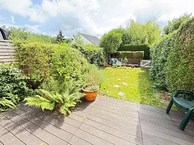 Maison vente à Versailles, Plaisir