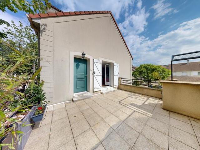 Maison vente à Versailles, Plaisir