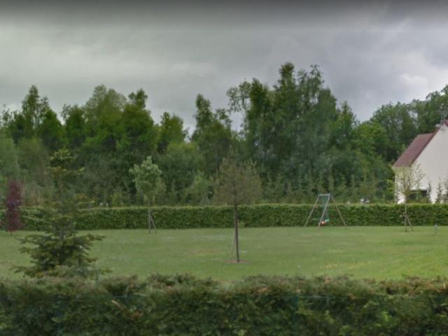 Terrain vente à Versailles, Plaisir