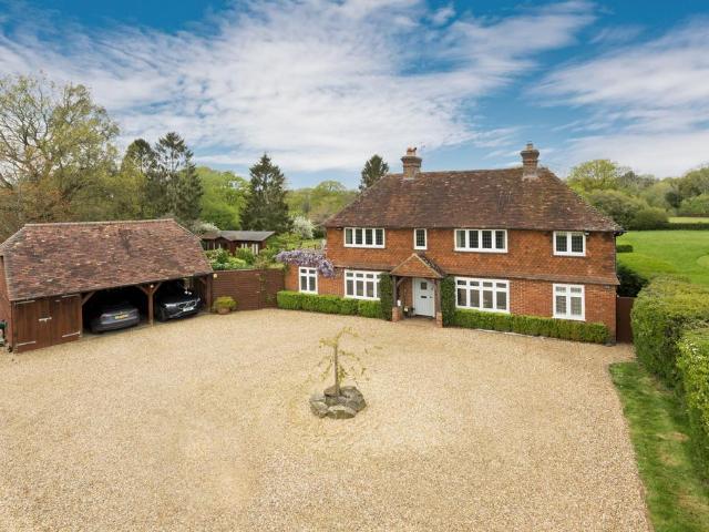 House for rent in Fole, Surrey
