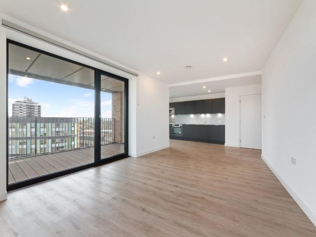 Apartment for rent in London Borough of Newham, Greater London