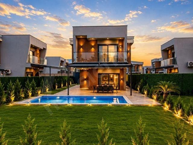 Kuşadasi, Aydin içerisinde satılık Villa