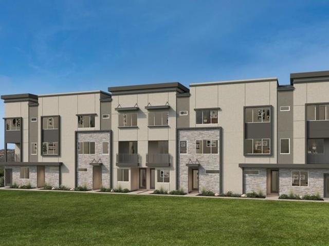 Townhouse for sale in Santee, San Diego County
