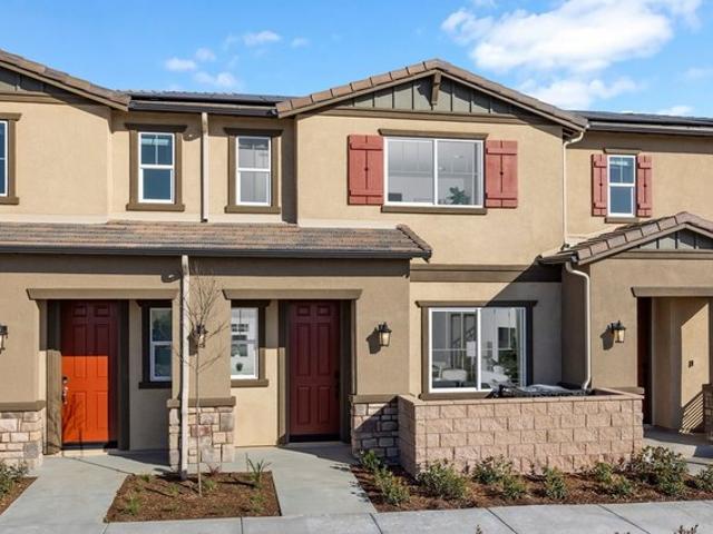 Townhouse for sale in Oregonia