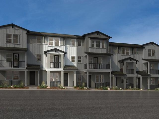 Townhouse for sale in Oregonia
