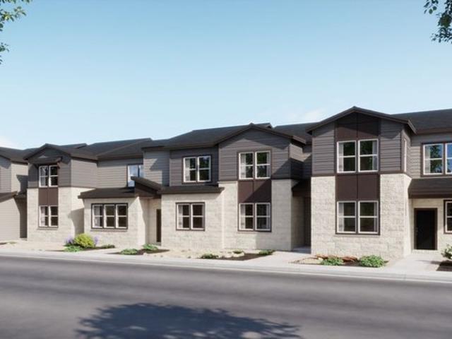 Townhouse for sale in Aurora, Indiana