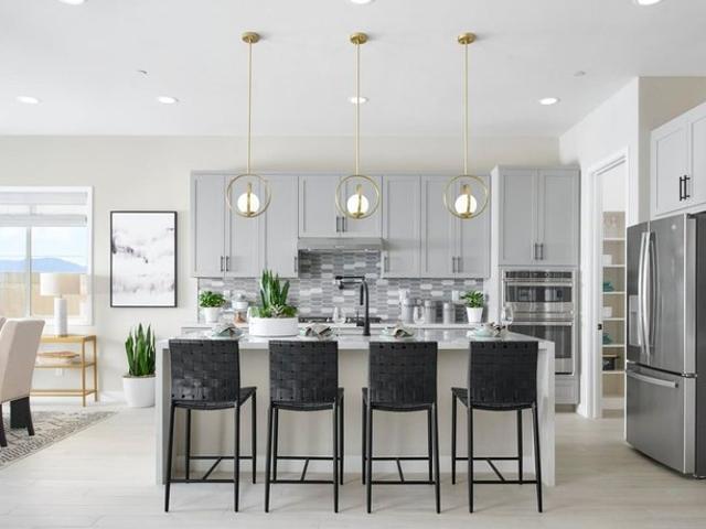 Townhouse for sale in Mission Viejo, California