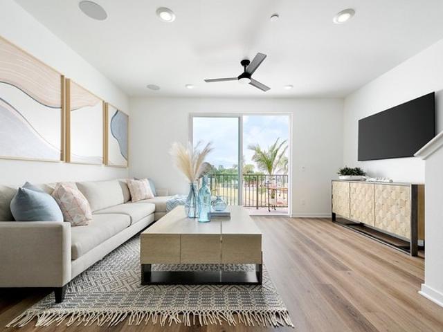 Townhouse for sale in Covina, California