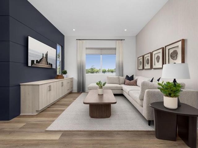 Townhouse for sale in Huntington Beach, California
