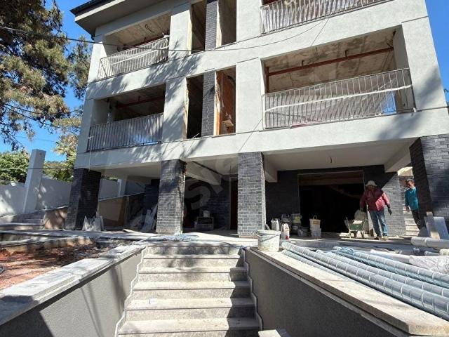 Adalar, İstanbul içerisinde satılık mülk