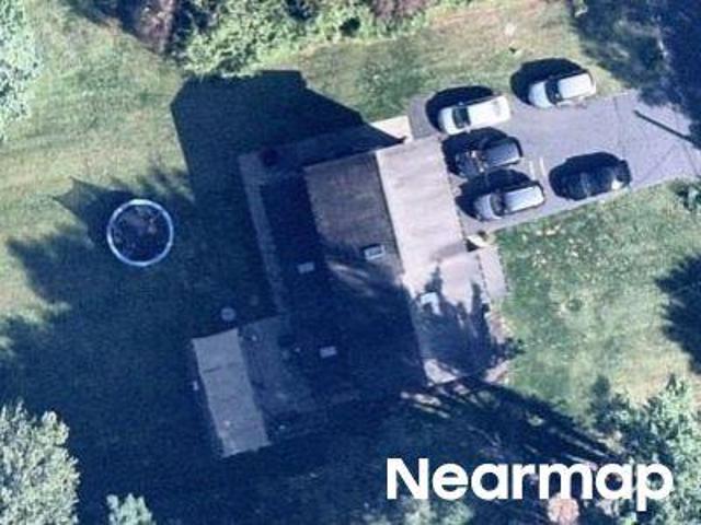 House for sale in Cheshire, Connecticut