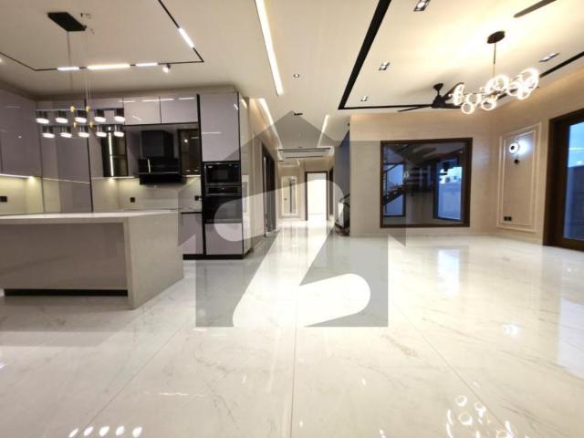 House for sale in 8 ڈی ایچ اے فیز, کراچی ڈویژن