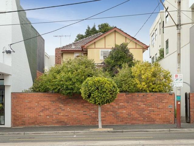 House for sale in Malvern