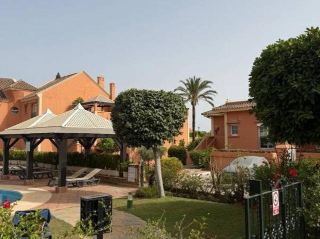 Apartamento en alquiler en San Pedro Alcántara, Marbella
