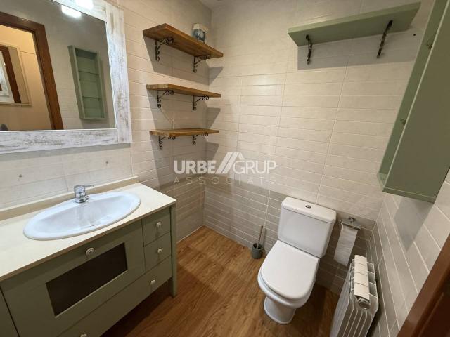 Piso en alquiler en Roc Blanc, Vallès Occidental