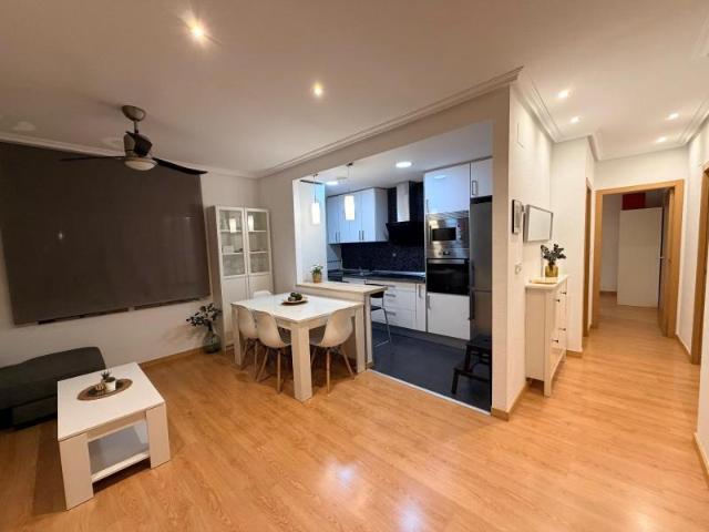 Piso en alquiler en Elche, Valencia