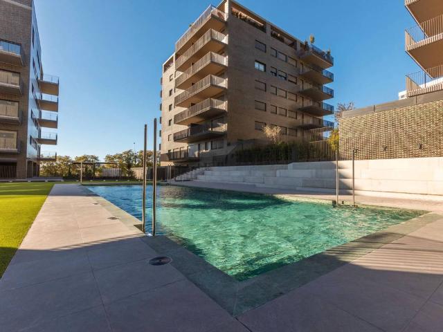 Piso en alquiler en Esplugues De Llobregat, el Centre