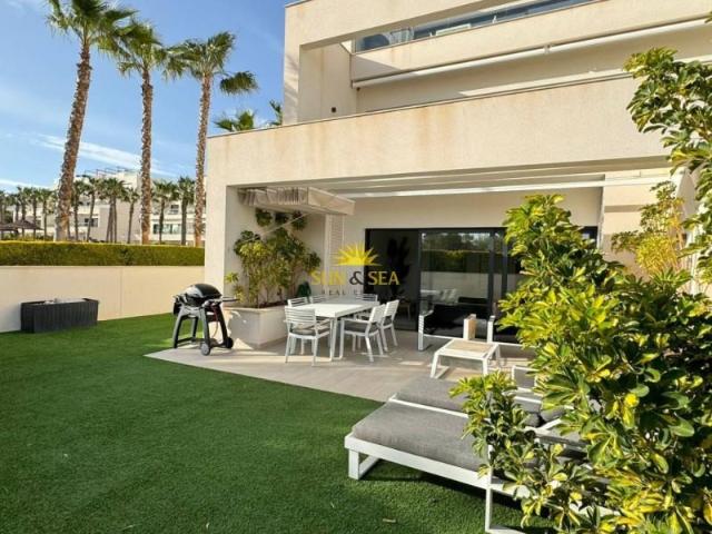 Piso en alquiler en Orihuela, Residencial Granado (Las Colinas Golf)