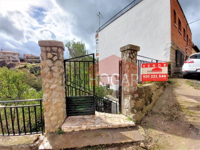 Piso en venta en Burgohondo