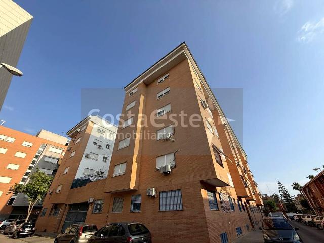 Piso en venta en Manises, Valencia