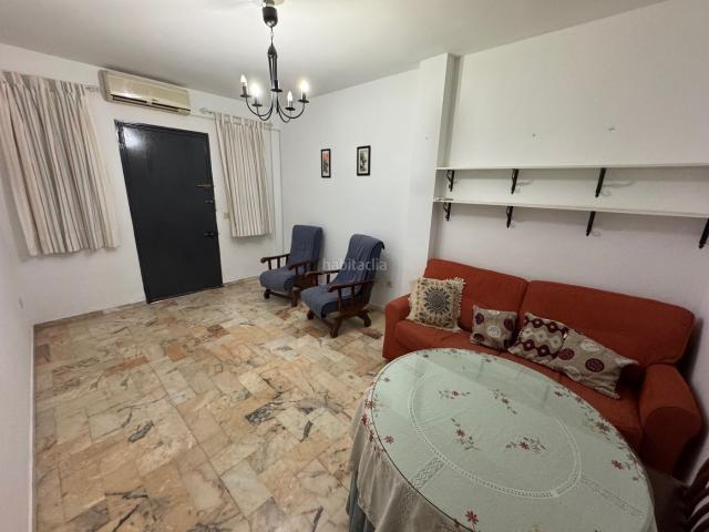 Piso en venta en La Algaba, Andalucía