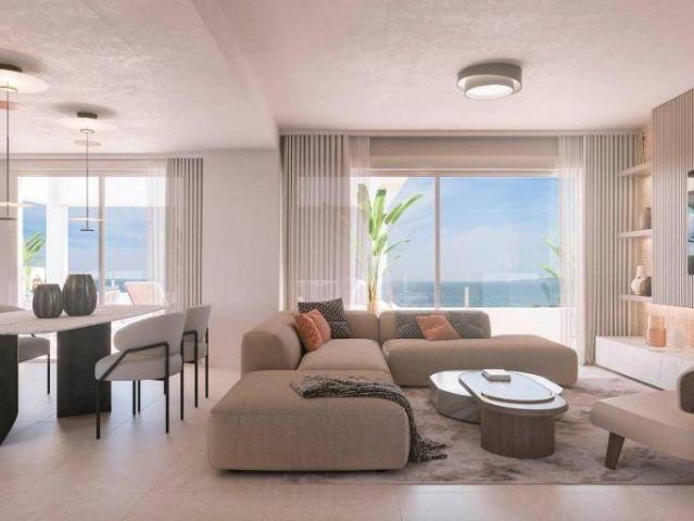 Piso en venta en Algarrobo, Los Llanos