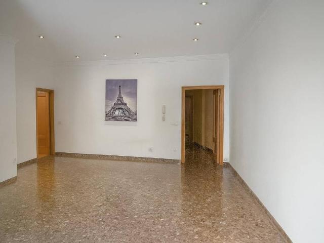 Piso en venta en la Ribera Alta, Valencia