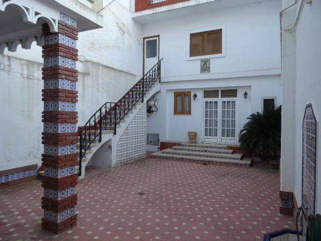 Piso en venta en Algemesí, el Raval