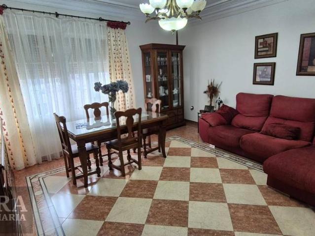 Piso en venta en Linares, Andalucía