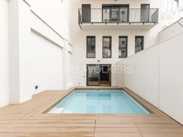 Dúplex en venta en Gràcia, Barcelonès