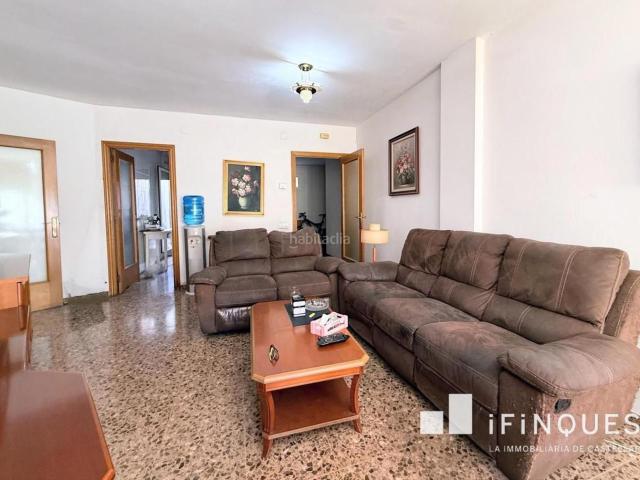 Piso en venta en Castellar Del Vallès