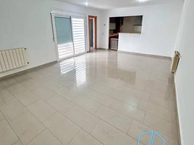 Piso en venta en Cornellà De Llobregat, Centre