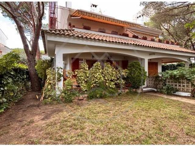 Piso en venta en Castell-platja D'aro
