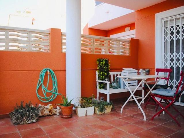 Piso en venta en Barri Port / Centre, Dénia