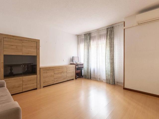 Piso en venta en Valdelasfuentes, Alcobendas