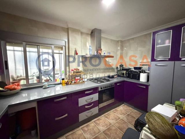 Piso en venta en Utrera, Andalucía